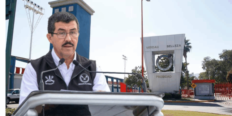 UAT alcanza el 100% de certificación en sus carreras