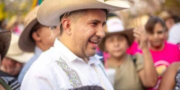 Alcaldesa de Uruapan exige resultados y acusa omisiones en el caso del asesinato de su esposo