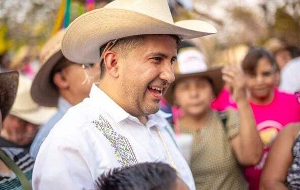 Alcaldesa de Uruapan exige resultados y acusa omisiones en el caso del asesinato de su esposo