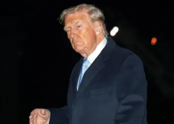 Trump advierte sanciones “muy severas” a países que mantengan relaciones comerciales con Rusia