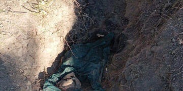 Identifican prendas de mujer hallada en fosa clandestina en Reynosa