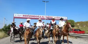 Altamira recibe a más de mil cabalgantes en la Décima Primera Cabalgata Federada AJUA 2025