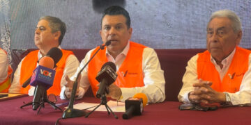 Plan Emergente de Bacheo suma 13,500 m² rehabilitados a cuatro semanas de su arranque en Victoria