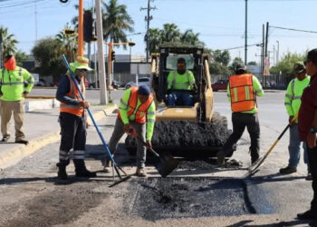 Plan Emergente de Bacheo avanza al 60% y atenderá 15 nuevos puntos clave para rutas de transporte