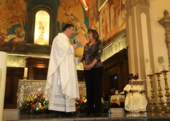 Catedral de Monterrey rinde homenaje a la Lic. María Julia con Misa de Acción de Gracias