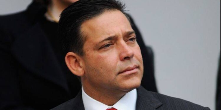 “Regalo de Navidad” para Eugenio: tribunal frena extradición a Estados Unidos