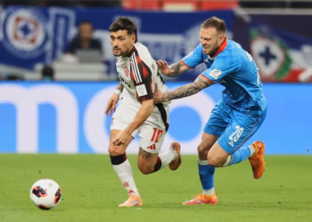 Cruz Azul cae ante Flamengo y queda fuera de la Copa Intercontinental