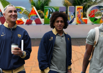 Pumas viaja completo a Acapulco y suma a César Garza a la pretemporada