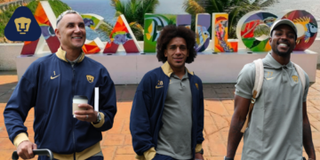 Pumas viaja completo a Acapulco y suma a César Garza a la pretemporada