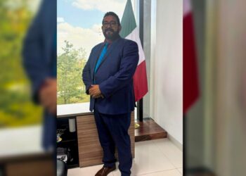 Ulises Lara nuevo fiscal especial de la FGR