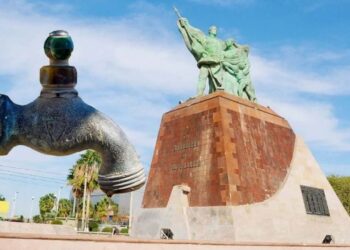 trabajo mantenimiento redes agua potable Nuevo Laredo