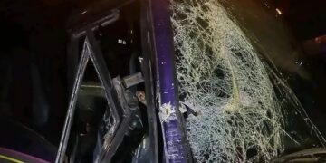 Accidente de autobús y tráiler en carretera González-Zaragoza