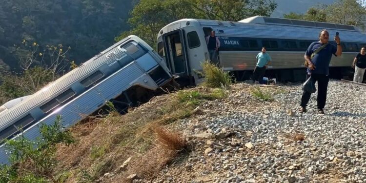 Caja negra del tren Interoceánico tras accidente Oaxaca