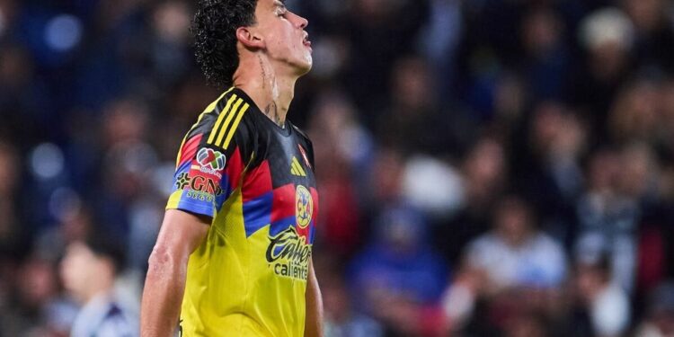 Igor Lichnovsky jugador de futbol América rescindido