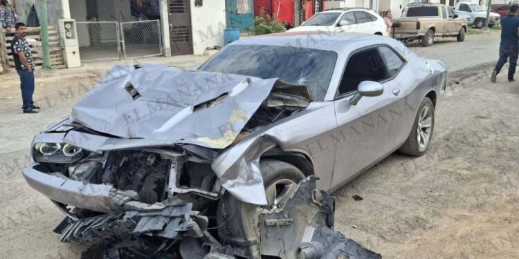 accidente de cuatrimoto y vehículo deportivo en colonia Palmares Nuevo Laredo