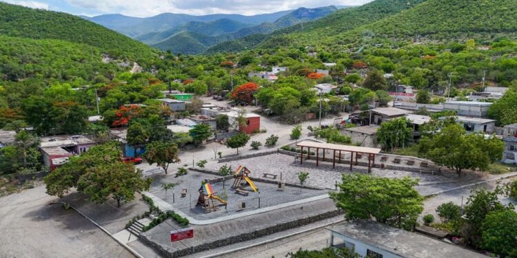 trabajos de infraestructura social en comunidad de Tamaulipas