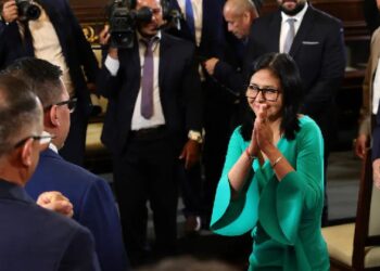 Delcy Rodríguez jura como presidenta de Venezuela ante Asamblea Nacional