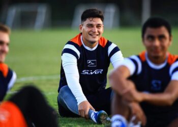 Entrenamiento del equipo Correcaminos en Centro de Formación