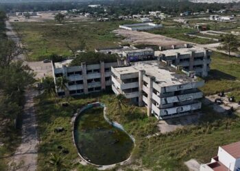 centros comerciales en terrenos petroleros de Tampico