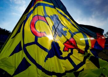 Brian García y Andrés Jardine en entrenamiento de fútbol