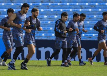 Jugadores de Jaiba Brava celebran campeonato futbol 2025