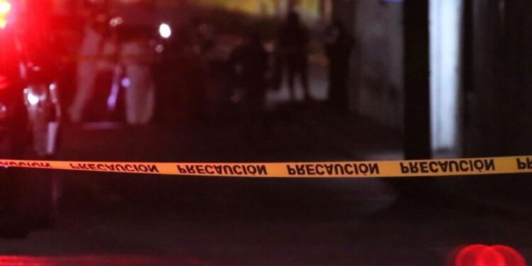 Accidente entre camioneta y auto en libramiento poniente Tampico