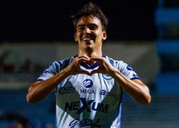 Jugador Luciano Bocco entrenando con Jaiba Brava