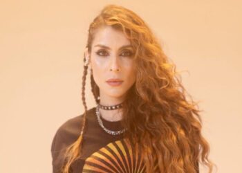 María León cantante actriz en entrevista reciente