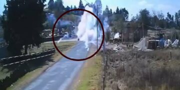 Explosión motocicleta con pirotecnia en Estado de México