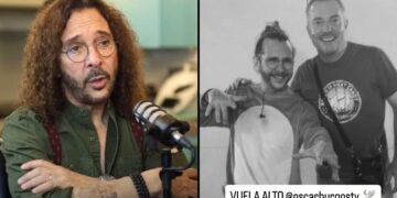 Óscar Burgos comediante mexicano en escenario