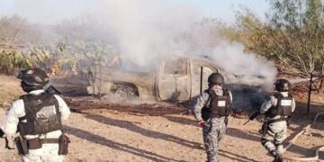 vehículo blindado y armas aseguradas por Guardia Nacional