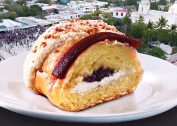 Mega Rosca de Reyes de 375 metros en Altamira