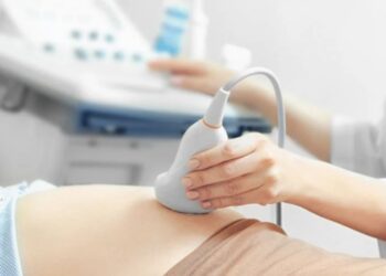 Hospital atiende a niña grave tras parto en Chiapas