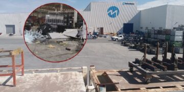 Avioneta accidentada dentro de nave industrial en Coahuila