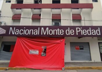 trabajadores de Monte de Piedad en huelga y actividades alternas