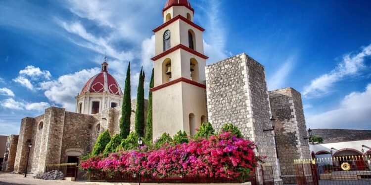 Turistas en Playa Miramar Tamaulipas verano