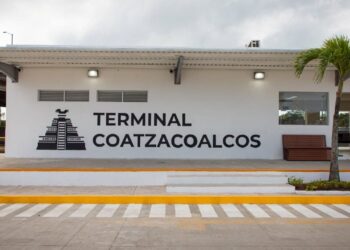 Tren Interoceánico detenido tras descarrilamiento en Coatzacoalcos