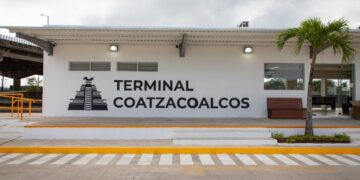 Tren Interoceánico detenido tras descarrilamiento en Coatzacoalcos