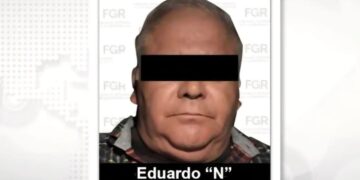 Detención de excomisionado de penales federales en Puebla