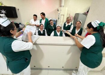 Personal de enfermería trabajando en hospital de Tamaulipas