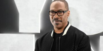 Eddie Murphy en ceremonia de premios Oscar
