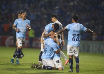 Partido amistoso entre Jaiba Brava y Cruz Azul en Estadio Tamaulipas