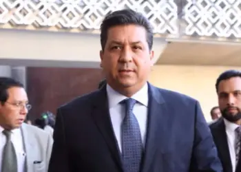 Suman cerca de 100 denuncias contra la administración de Cabeza de Vaca