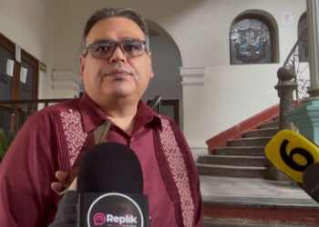 Si llega el conductor, no se llevará el vehículo aunque ya esté en la grúa: Tránsito Victoria