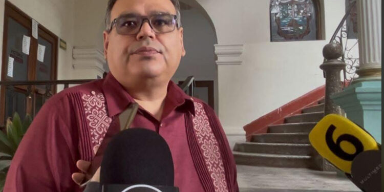 Si llega el conductor, no se llevará el vehículo aunque ya esté en la grúa: Tránsito Victoria