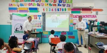 Promueven protección jurídica para docentes ante aumento de violencia escolar