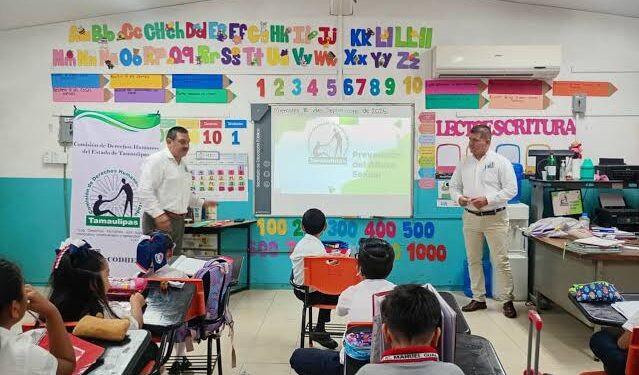 Promueven protección jurídica para docentes ante aumento de violencia escolar