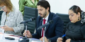 Comparece Gerardo Illoldi en el Congreso de Tamaulipas destacando programas de empleo