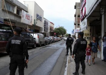 Refuerzan seguridad en comercios de Victoria tras reportes de robos
