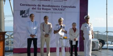 Hunden ex buque Onjuku frente a costas de Tamaulipas para fortalecer arrecifes artificiales